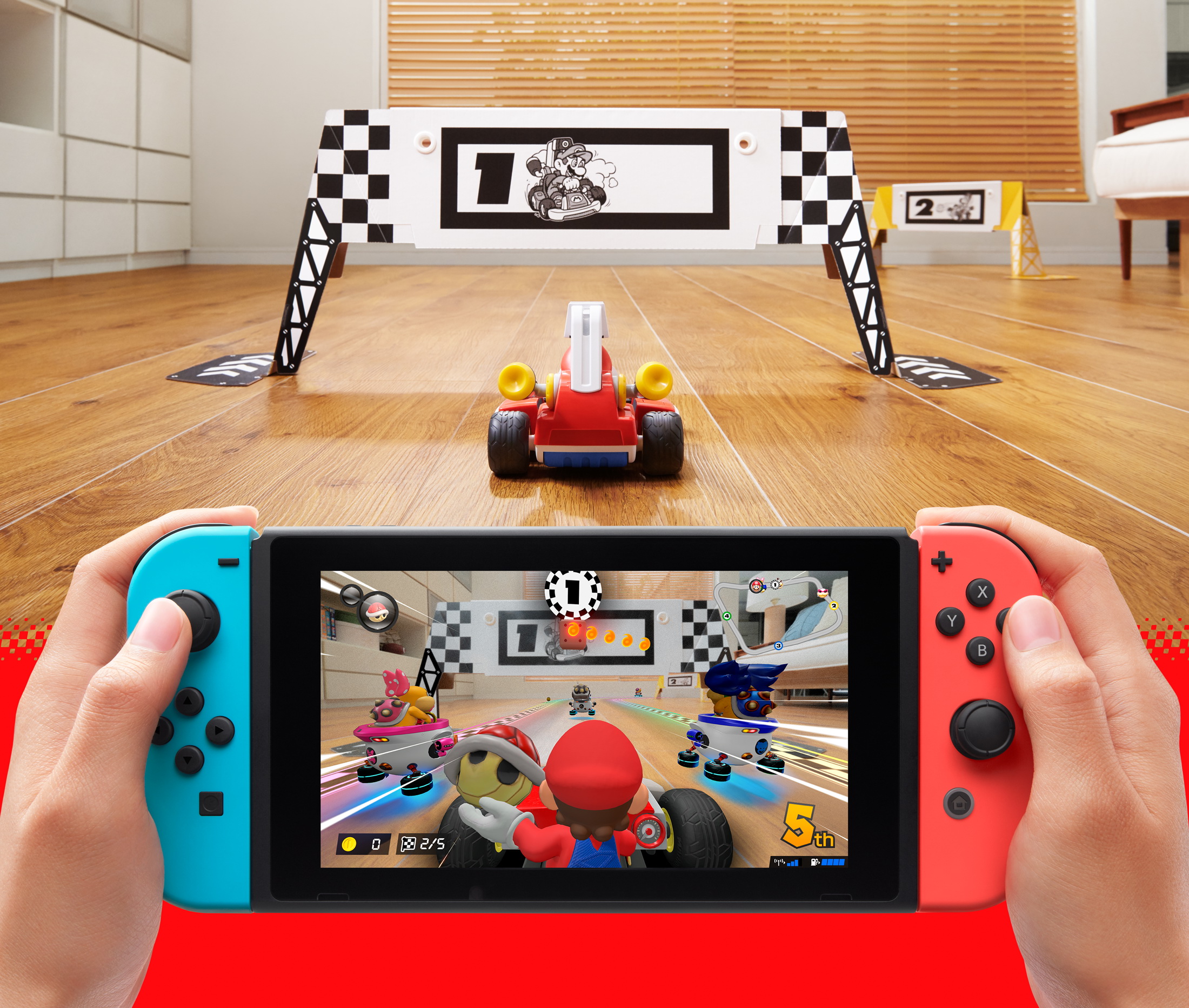 Mario Kart Live: Home Circuit, постер № 2
