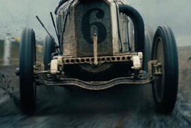 Кадры из фильма «Битва моторов»