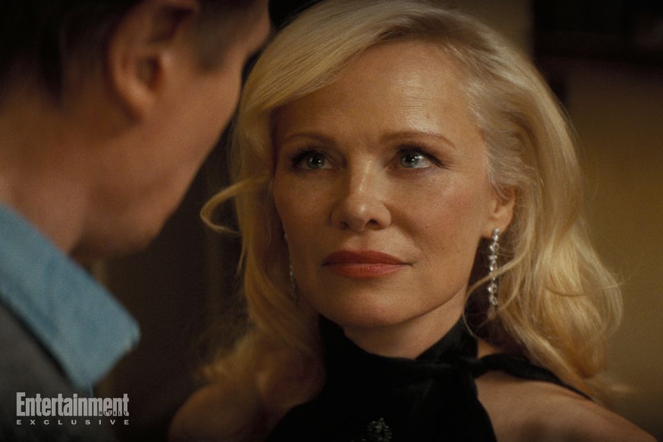 Голый пистолет, кадр № 3