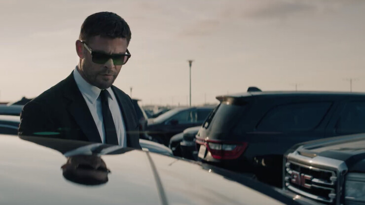 Крис Хемсворт планирует идеальное ограбление в трейлере фильма «Преступление 101»