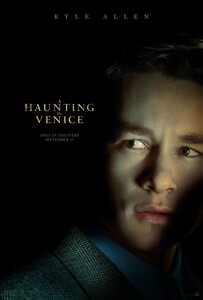 Постеры фильма «Призраки в Венеции»