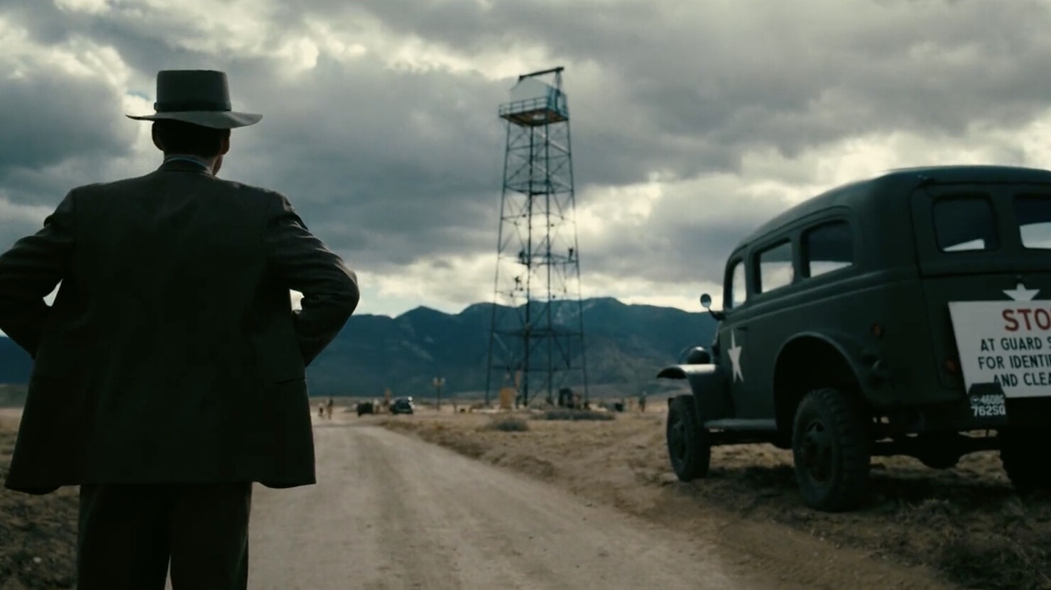 «Оппенгеймер» выйдет в цифре 21 ноября с 3 часами дополнительных материалов (видео)