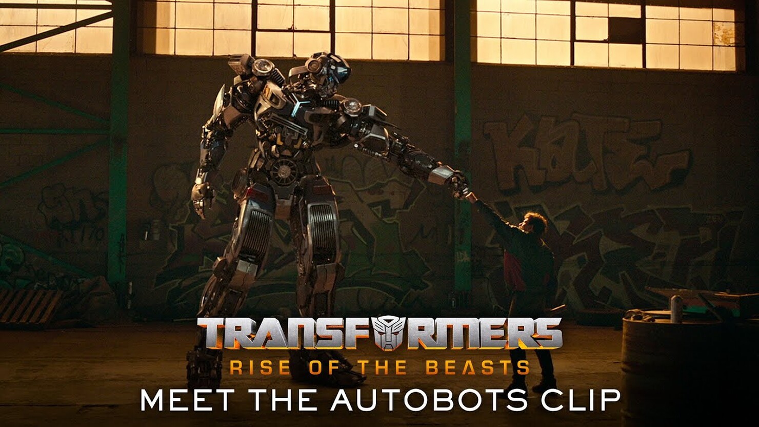 Знакомство с Автоботами: новый отрывок из фильма "Трансформеры: Восхождение звероботов"