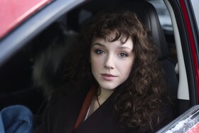 Промо-арт фильма «Весельчак У» Промо-арт фильма «Весельчак У»