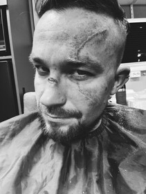 Промо-арт фильма «Весельчак У»