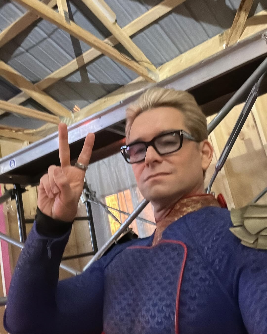 Пацаны, кадр № 210