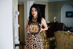 Промо-арт сериала «Цезарь»