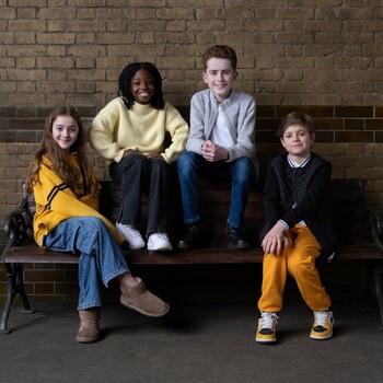 Промо-арт сериала «Гарри Поттер»