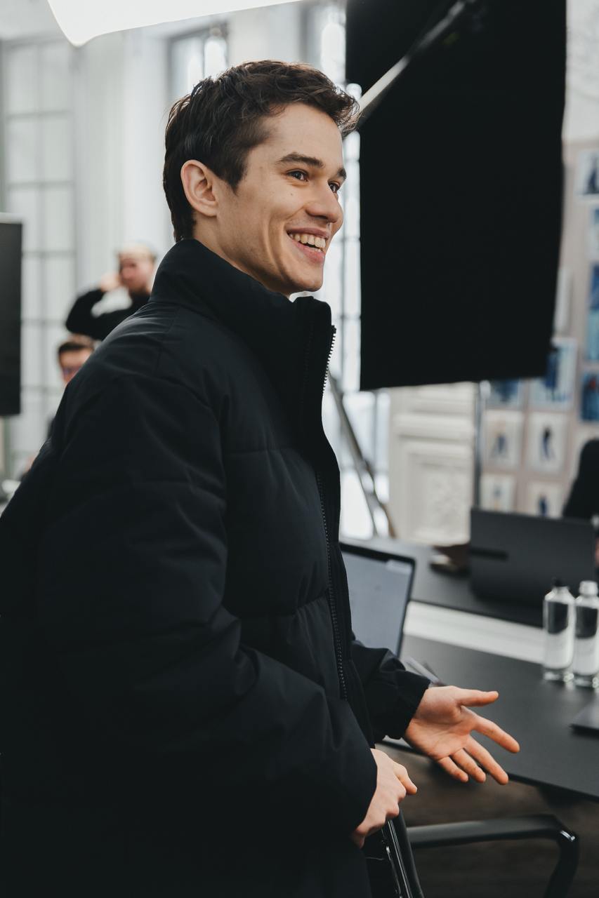 Москва слезам не верит. Всё только начинается, кадр № 9