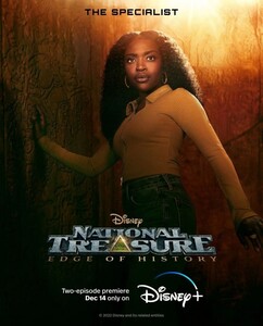 Постеры сериала «Сокровище нации: На краю истории»