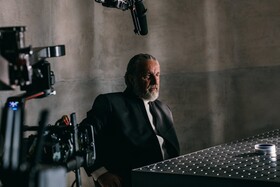 Промо-арт сериала «Полдень»