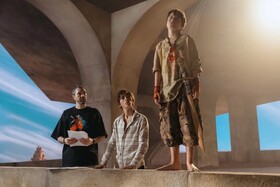 Промо-арт сериала «Рыцари Сорока Островов»