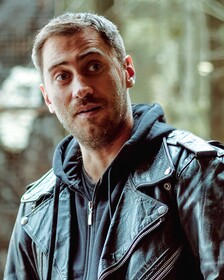 Промо-арт сериала «Вегетация»